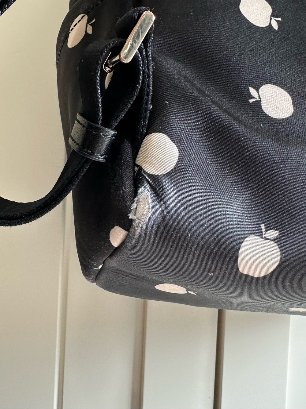 kate spade chelsea black and white apple print nylon backpack - Picture 6 of 15